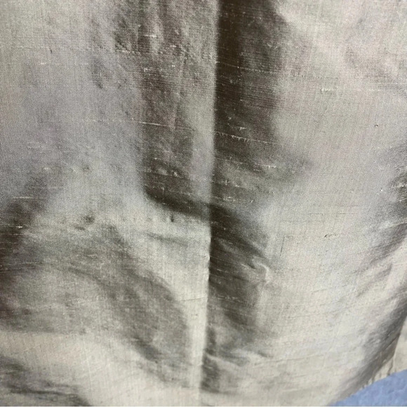 Jessica McClintock Collections Silk Metallic Cyber Gold Lined Skirt - Picture 4 of 6